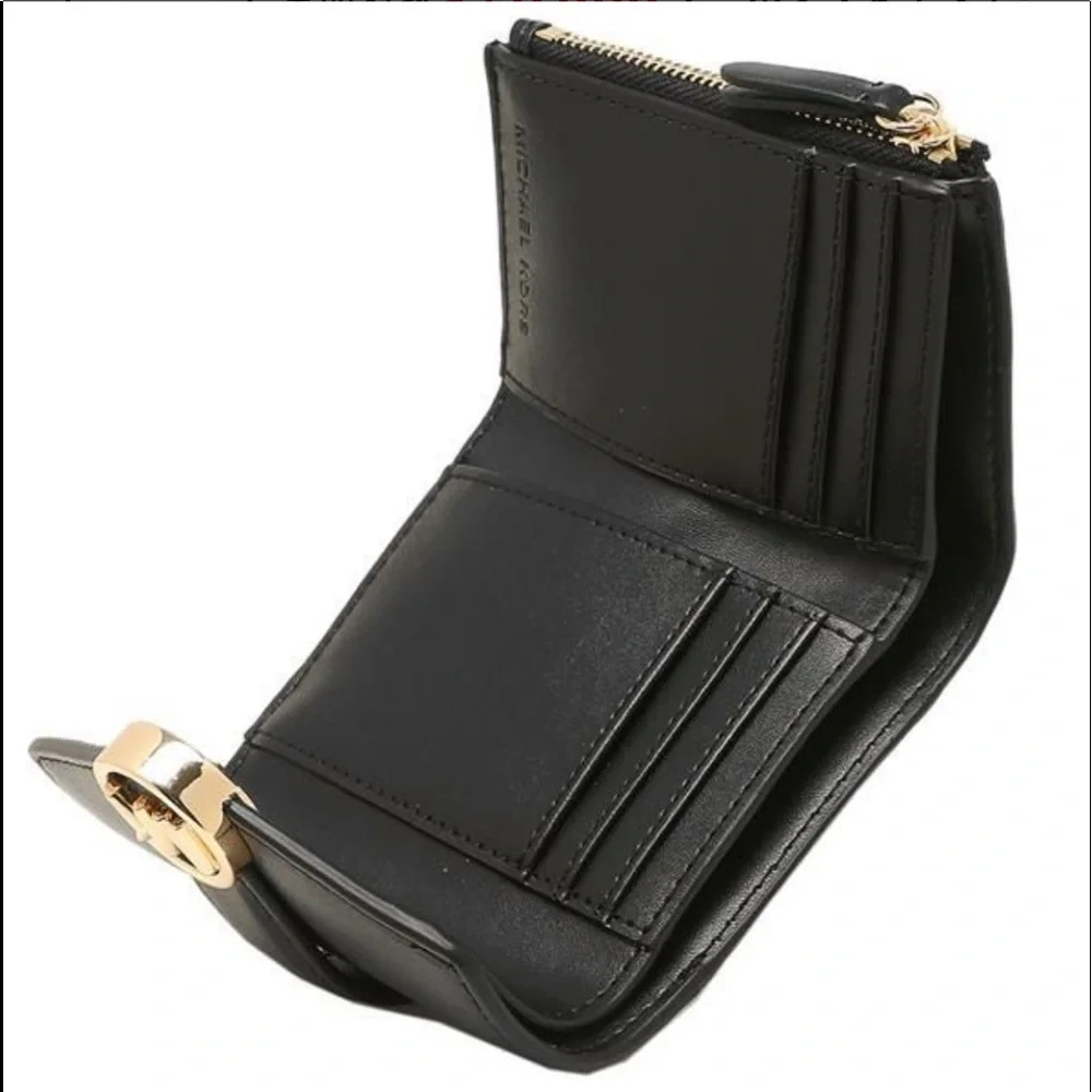 MICHAEL KORS Carmen Medium Faux Leather Wallet BLACK COLOR